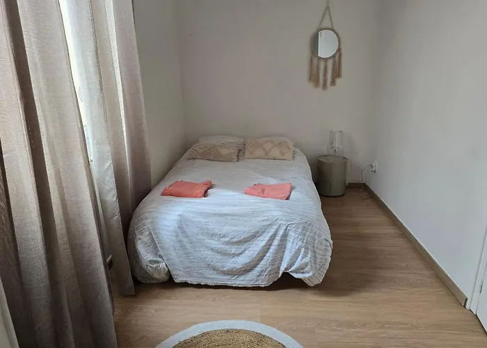 Apartment 160m Bright Flat In